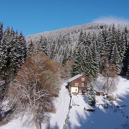 Myslivna Hotel Černý Dŭl Eksteriør billede